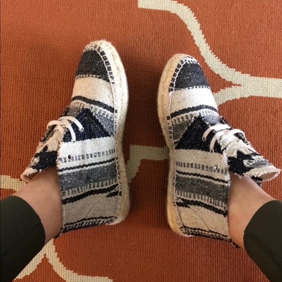 Chanel espadrilles - Picture 6 of 8